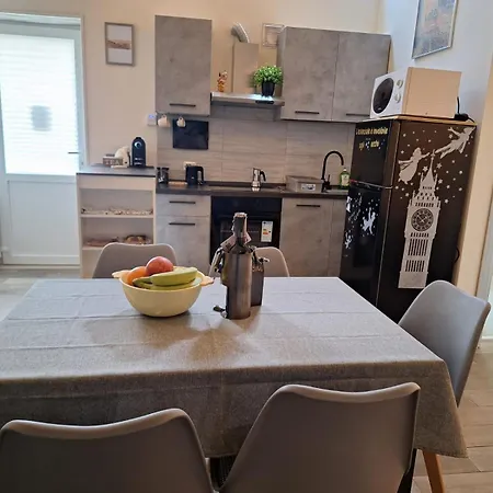 Apartament Exclusive Loft Degli Artisti Florencja