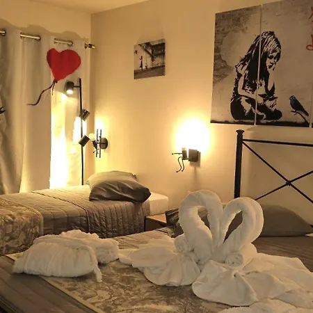 Exclusive Loft Degli Artisti * Florencja